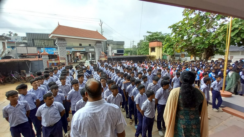 പ്രമാണം:36041 assembly.png