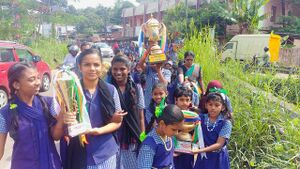 36073 arabickalolsavam.jpg