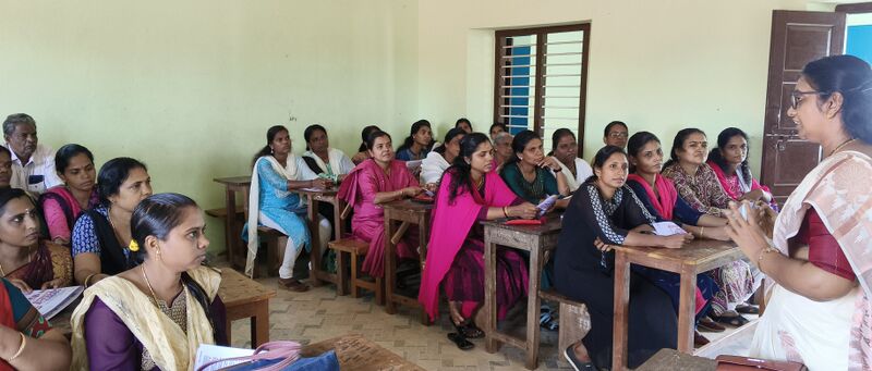 പ്രമാണം:42068 AWARENESS CLASS.jpg