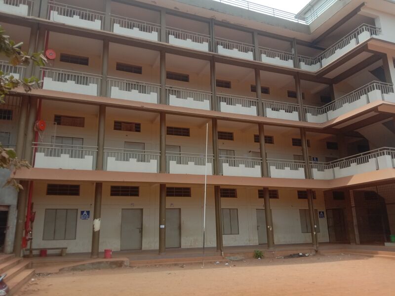 പ്രമാണം:47031 School building 2024-25.jpg