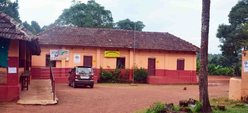 പ്രമാണം:14844 02.jpg