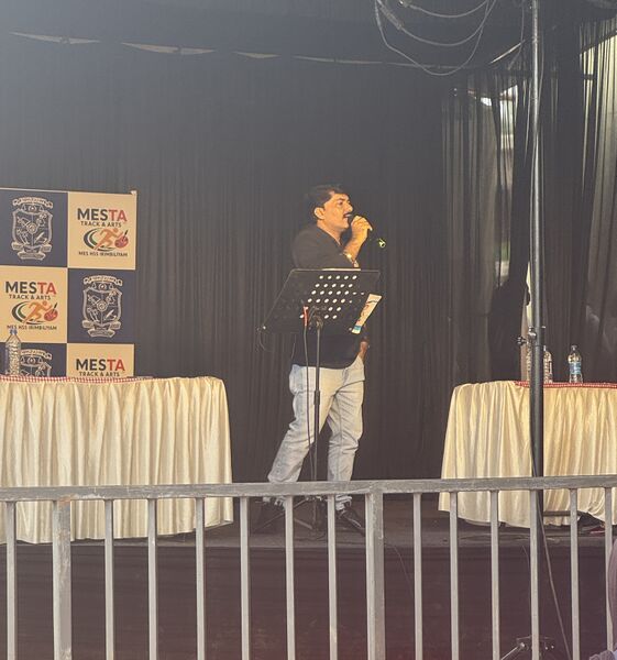 പ്രമാണം:19112 school kalolsavam2025.JPG