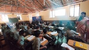 20456 HITECHCLASS1.jpg