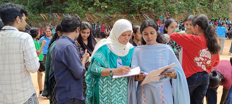 പ്രമാണം:42042 school olympics2025 11.jpg