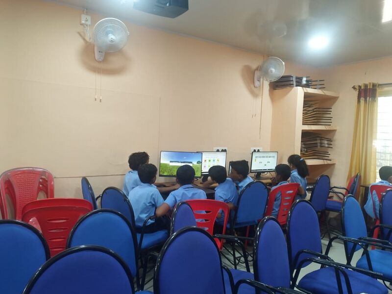 പ്രമാണം:42552-ict programme.jpg