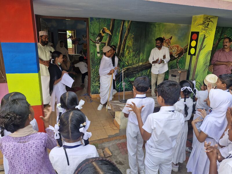 പ്രമാണം:44223 raktha sakshi dinam 1.jpg