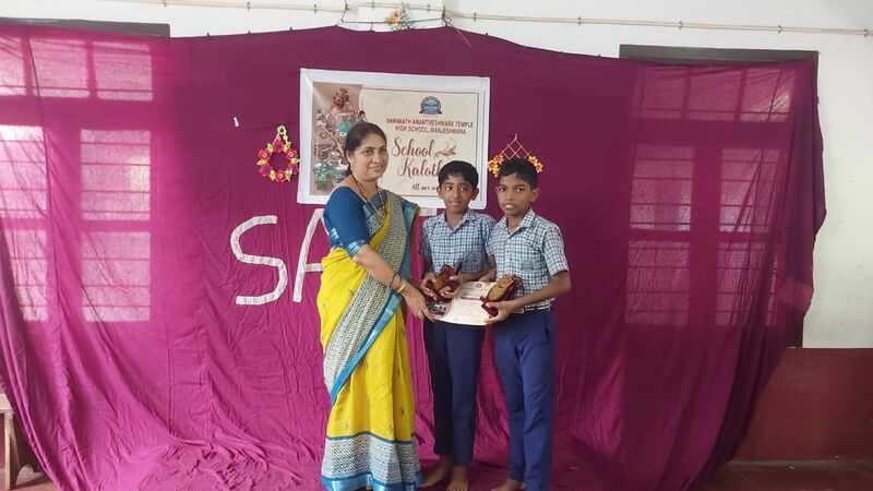 പ്രമാണം:11007 kalosava23 7.jpeg