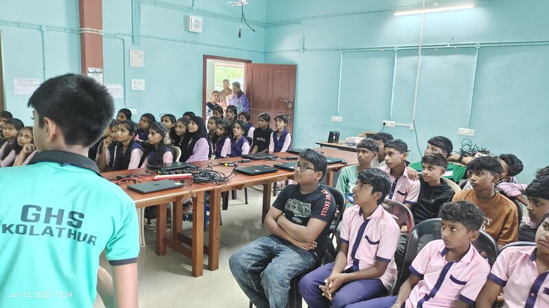 പ്രമാണം:11072 orientation2025-2.jpg