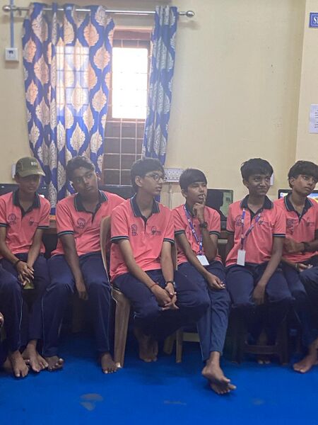 പ്രമാണം:23053-LK camp 2025-28 4.jpg