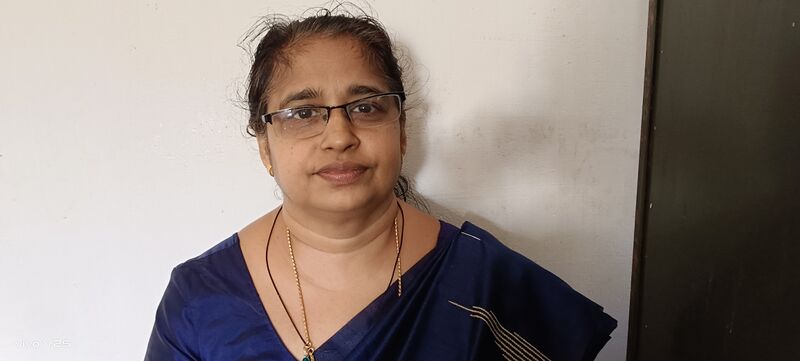 പ്രമാണം:25041 teachers5.jpg