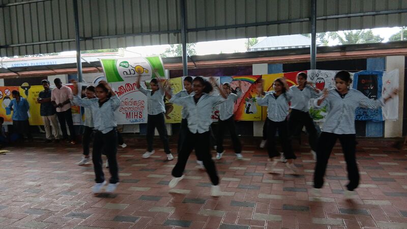 പ്രമാണം:35052 flashmob 3.jpg