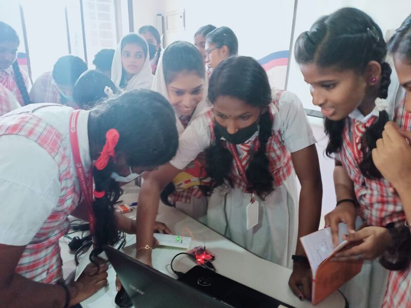 പ്രമാണം:41068 ardino2.jpeg