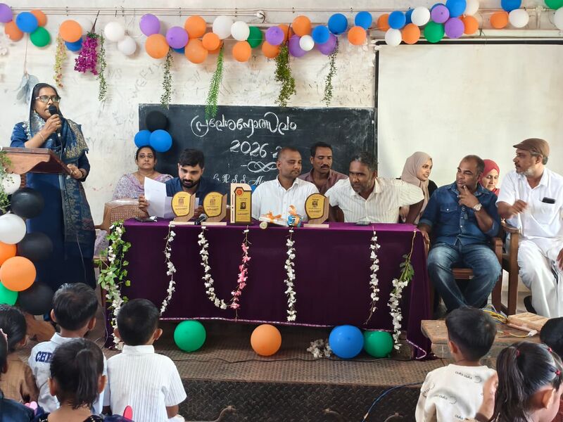 പ്രമാണം:11022 -june 1-02.jpg