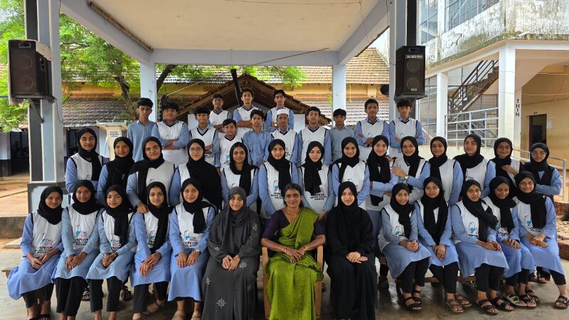 പ്രമാണം:12040 LK2023-26.jpg