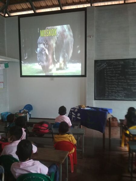 പ്രമാണം:20641 standard class 3.jpeg