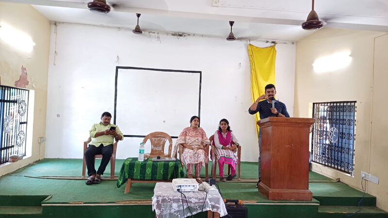 പ്രമാണം:21060 FIREANDSAFETY.jpg