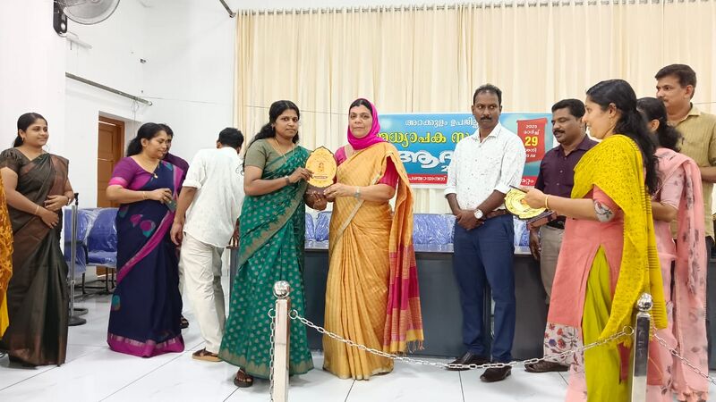 പ്രമാണം:29228 adar1.jpg