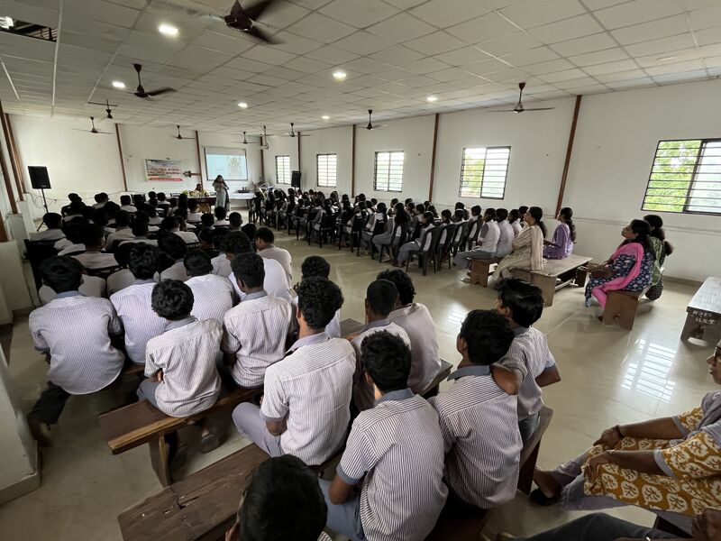 പ്രമാണം:35050 tc5.jpg