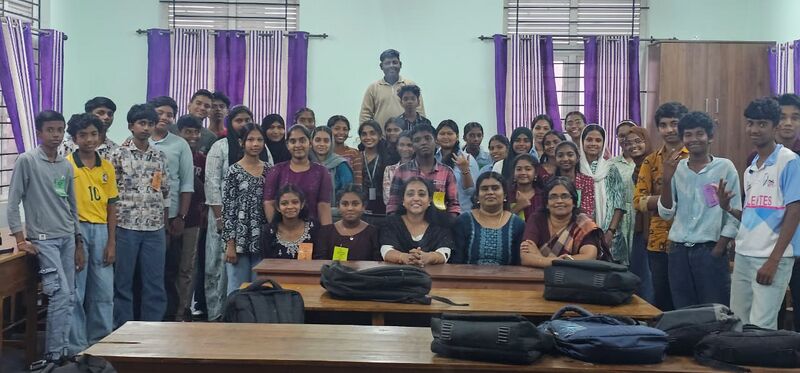 പ്രമാണം:43085 sub camp2.jpeg