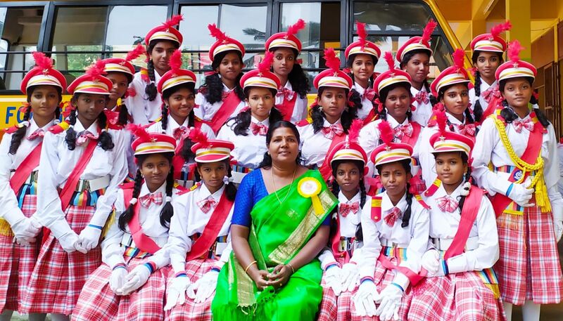 പ്രമാണം:44049 band troup 4.jpg