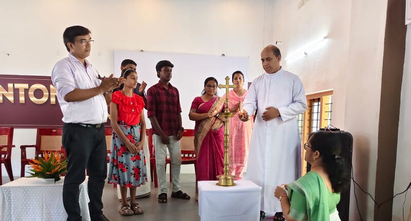 പ്രമാണം:47084-j1b.jpeg