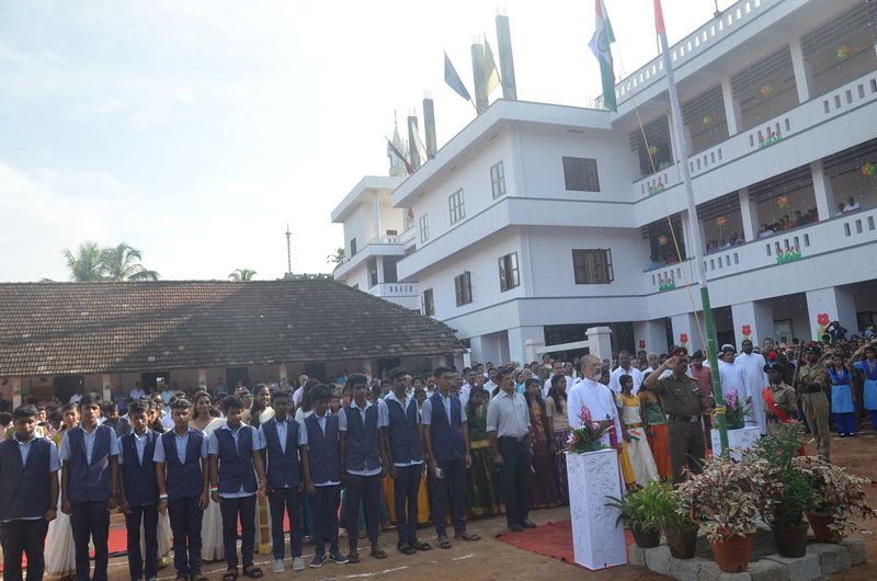 പ്രമാണം:DSC 0141.resized.JPG