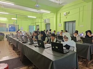 Hitechpicture4 48077.jpeg