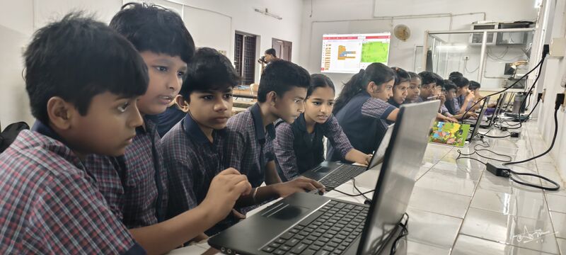 പ്രമാണം:KITETVM-Preliminary camp5.jpg