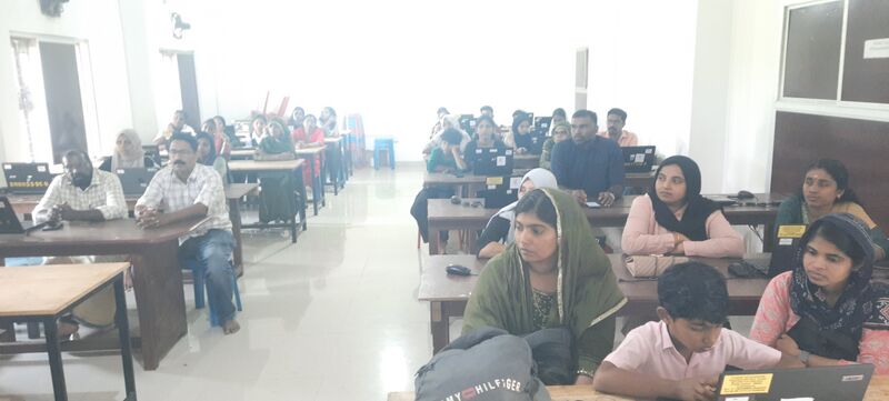 പ്രമാണം:19051 AI 1.jpg