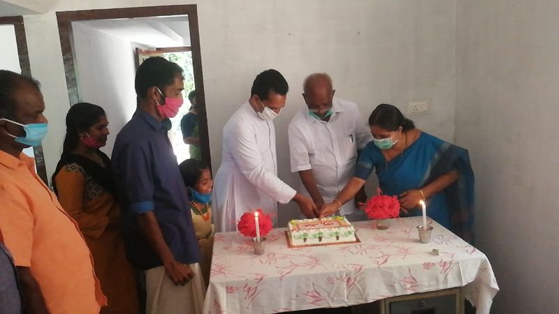 പ്രമാണം:30014 h 13.jpg