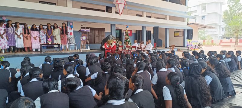 പ്രമാണം:34046 X4.jpg