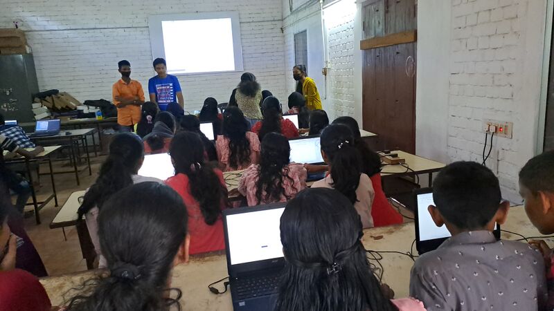 പ്രമാണം:36035 ct6.jpg