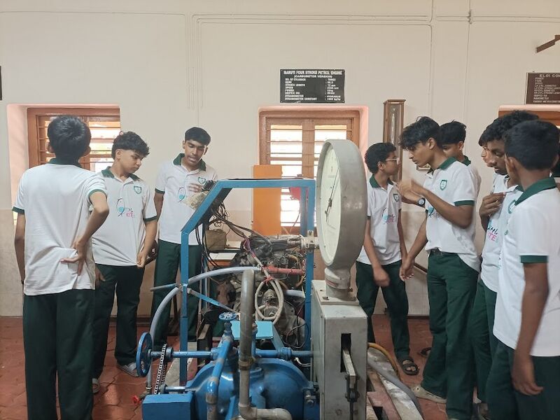 പ്രമാണം:47068 NIT8.jpg