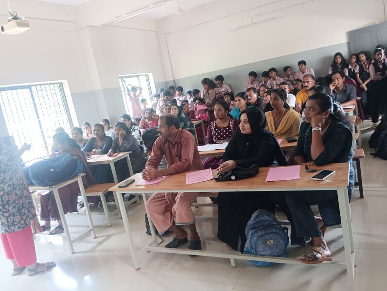 പ്രമാണം:12027 pta 10 sep112.jpg