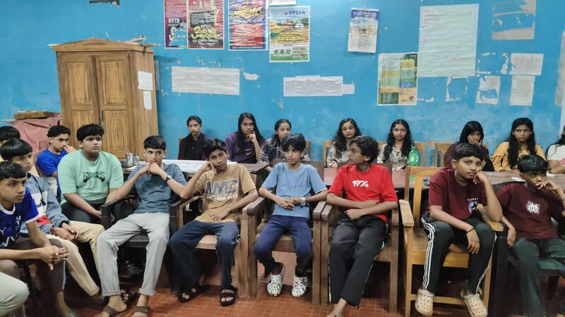 പ്രമാണം:12069 4s camp18.jpg