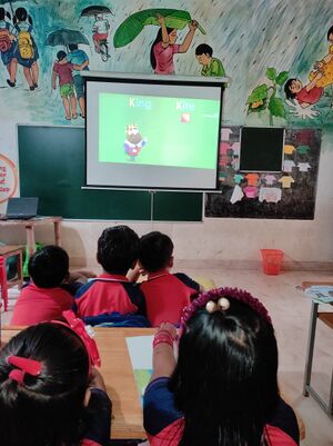 19605 CLASSROOM----.jpg