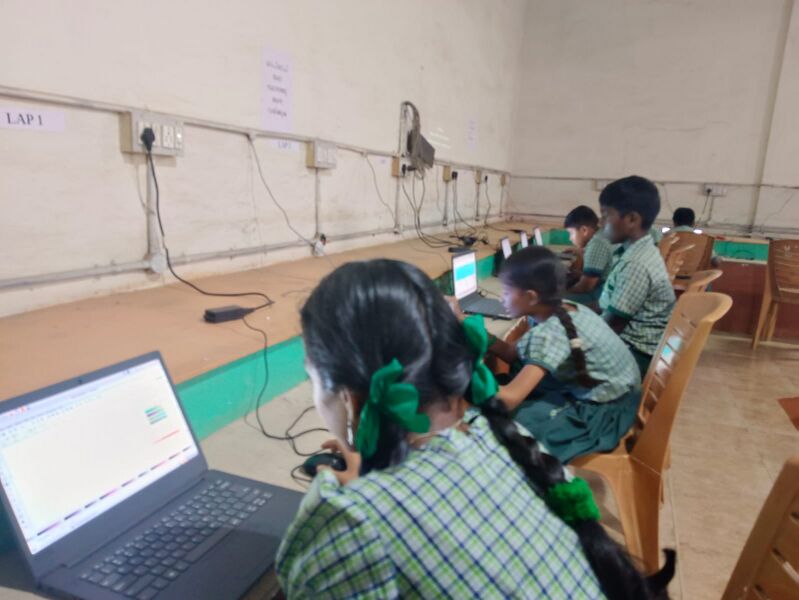 പ്രമാണം:21057 hitech.jpeg