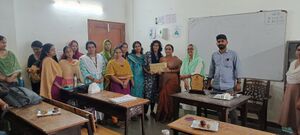 23051 lijy teacher.jpg
