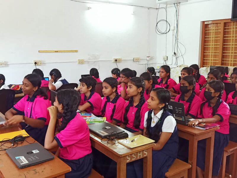 പ്രമാണം:33055 LK 23-26.jpg