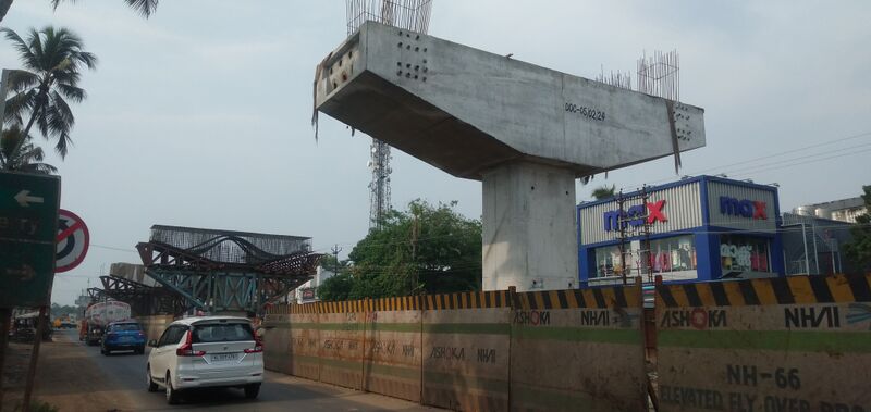 പ്രമാണം:34332 highway.jpg