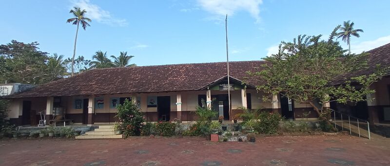 പ്രമാണം:35223 HF.jpg