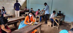 BS21-KLM 40008 5.jpg