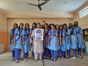 TSR 22071 SCOUT & GUIDE.jpg