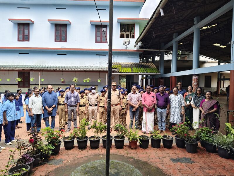 പ്രമാണം:15019 spc day4.jpg