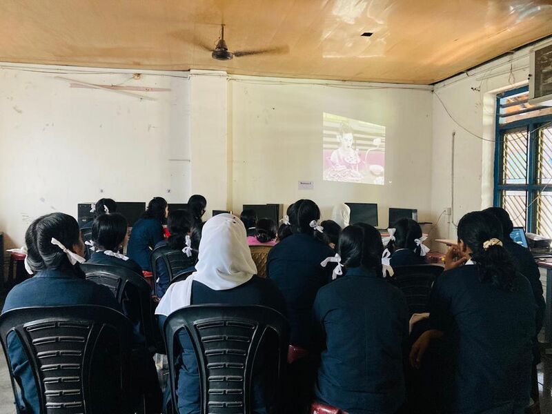 പ്രമാണം:17056-FILMCLUB PRESENTATION.jpg