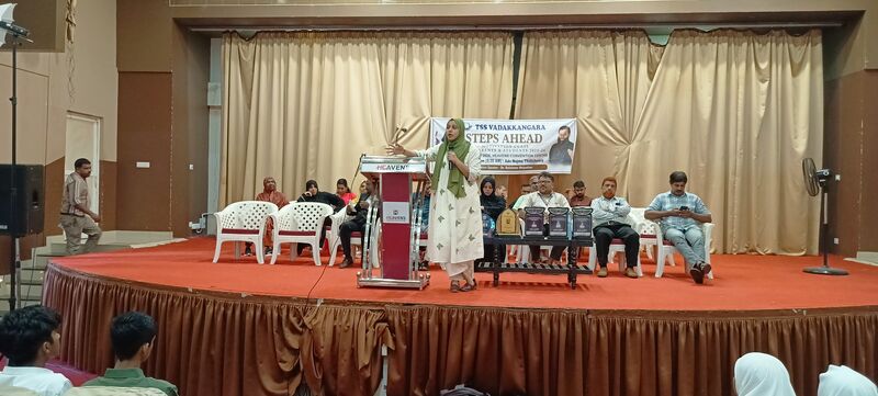 പ്രമാണം:18087 Motivation26 01.jpg