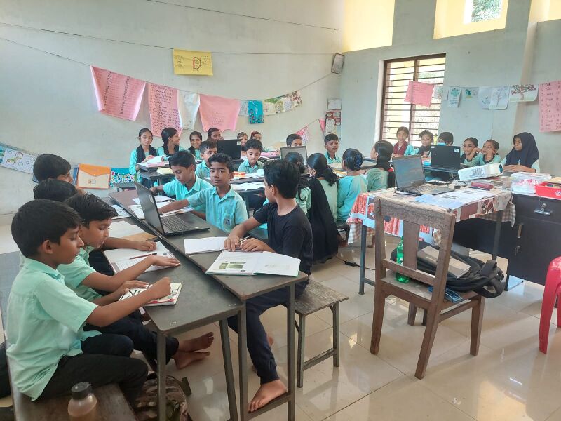 പ്രമാണം:19416 Hitech class 2.jpeg