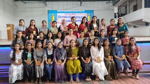 21001 HSS AWARD GROUP PHOTO.jpg