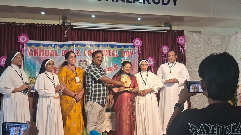 പ്രമാണം:23008-lk 147.jpg