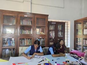 25068 school library 2.jpg